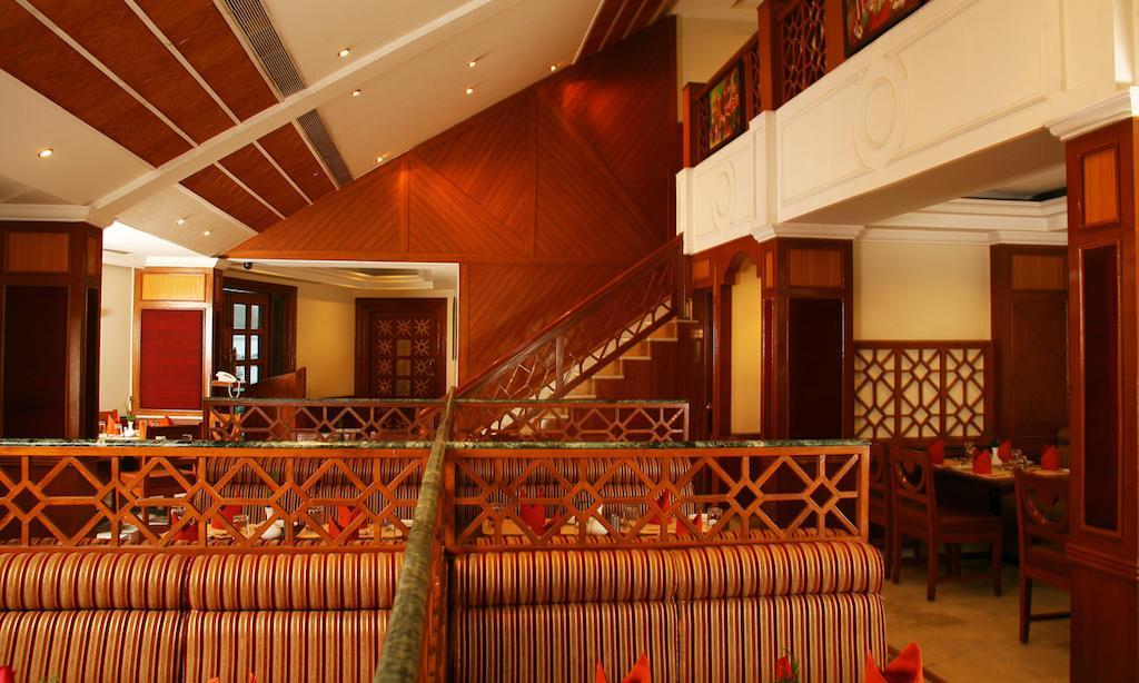 Regency Kanchipuram by GRT Hotels Exterior foto