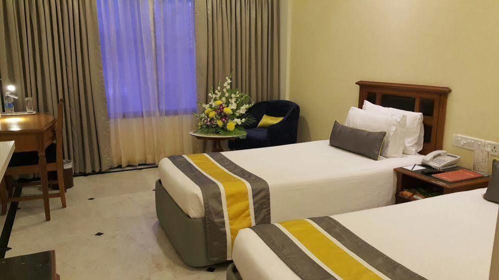 Regency Kanchipuram by GRT Hotels Exterior foto